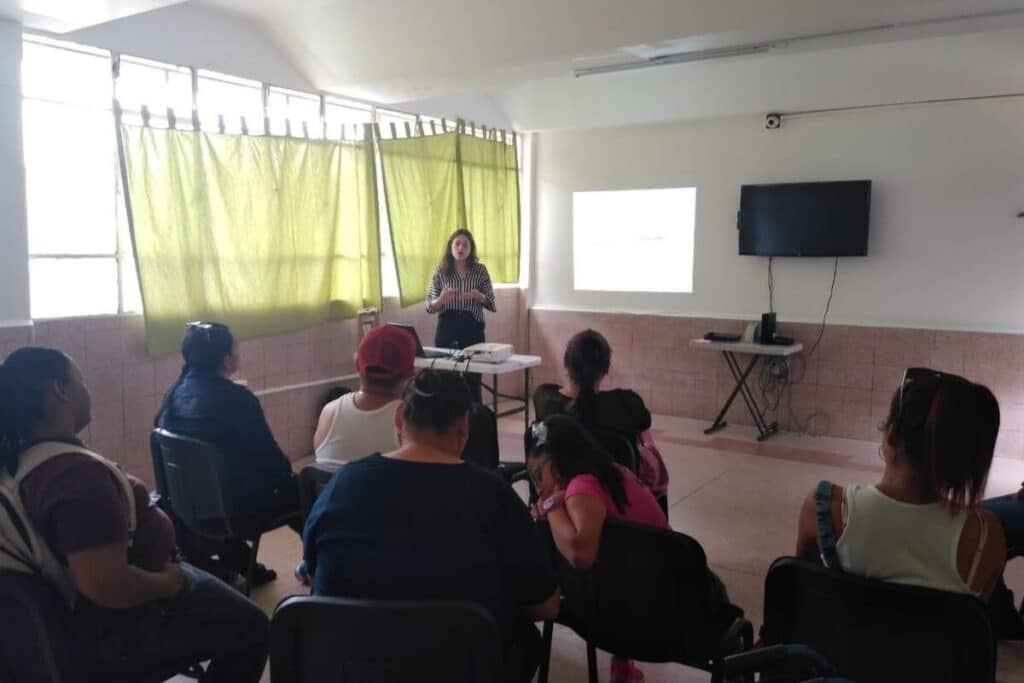 Running the second of two workshops on job readiness for refugees at the NGO Medicos Sin Fronteras.